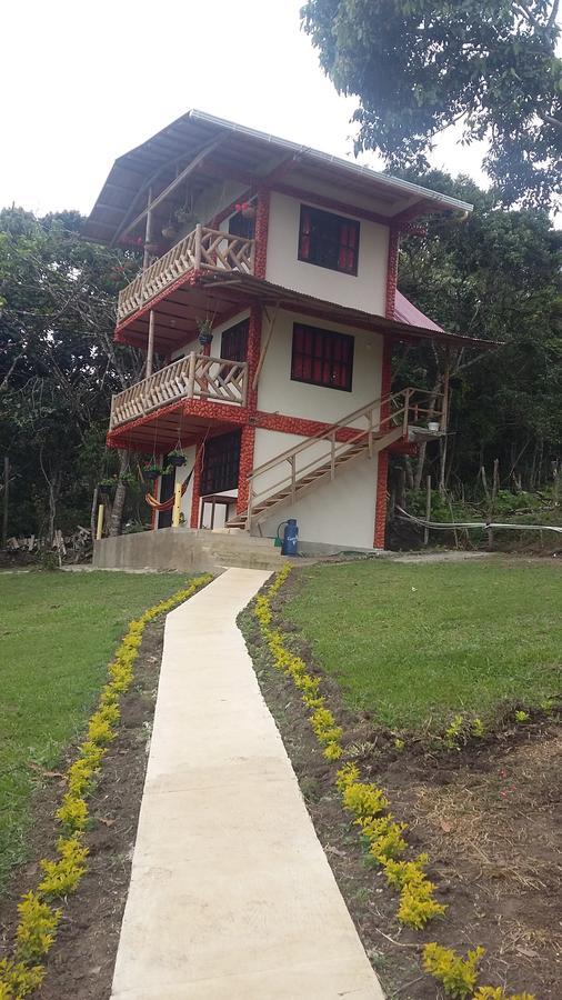 Hospedaje Y Camping Buena Vista San Agustín 외부 사진